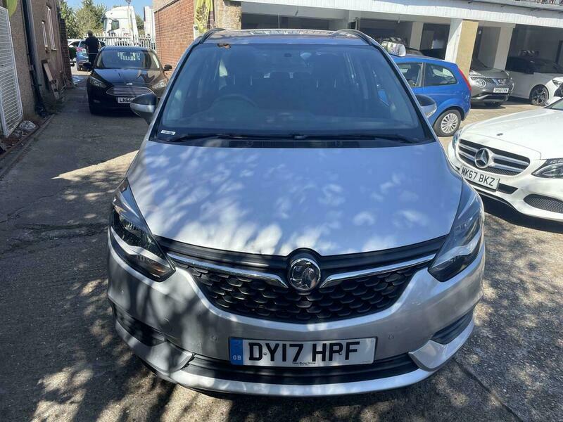 Vauxhall Zafira 1.4I Turbo Design Euro DY17HPF Silver #2