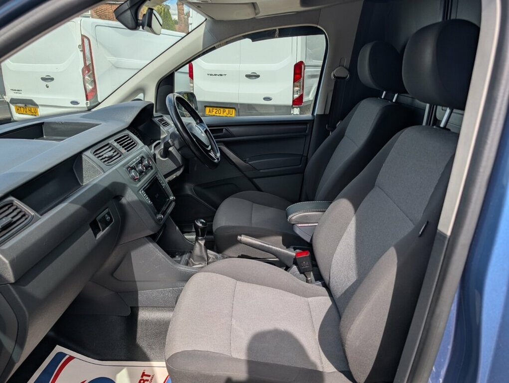 Volkswagen Caddy Maxi Maxi Panel Blue #17