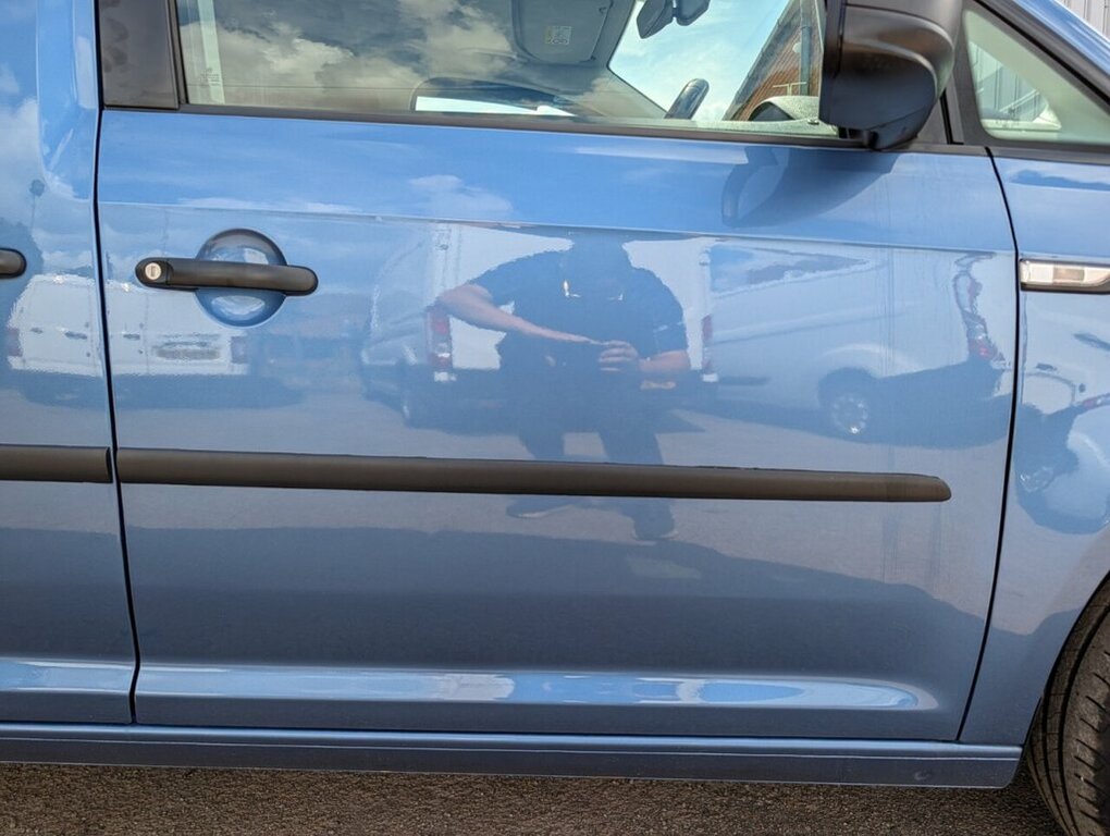 Volkswagen Caddy Maxi Maxi Panel Blue #88