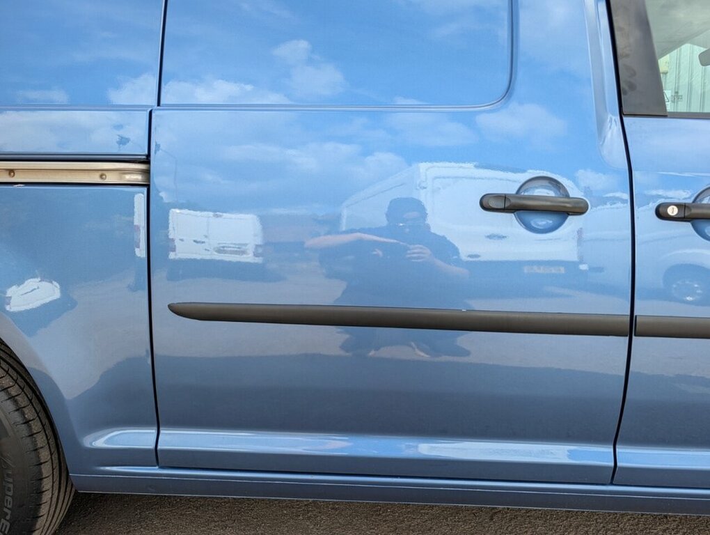 Volkswagen Caddy Maxi Maxi Panel Blue #37