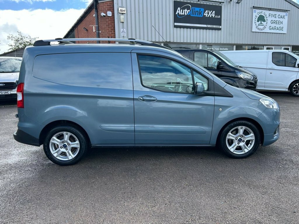 Ford Transit Courier Tdci White #47