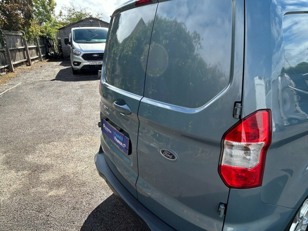 Ford Transit Courier Tdci White #26