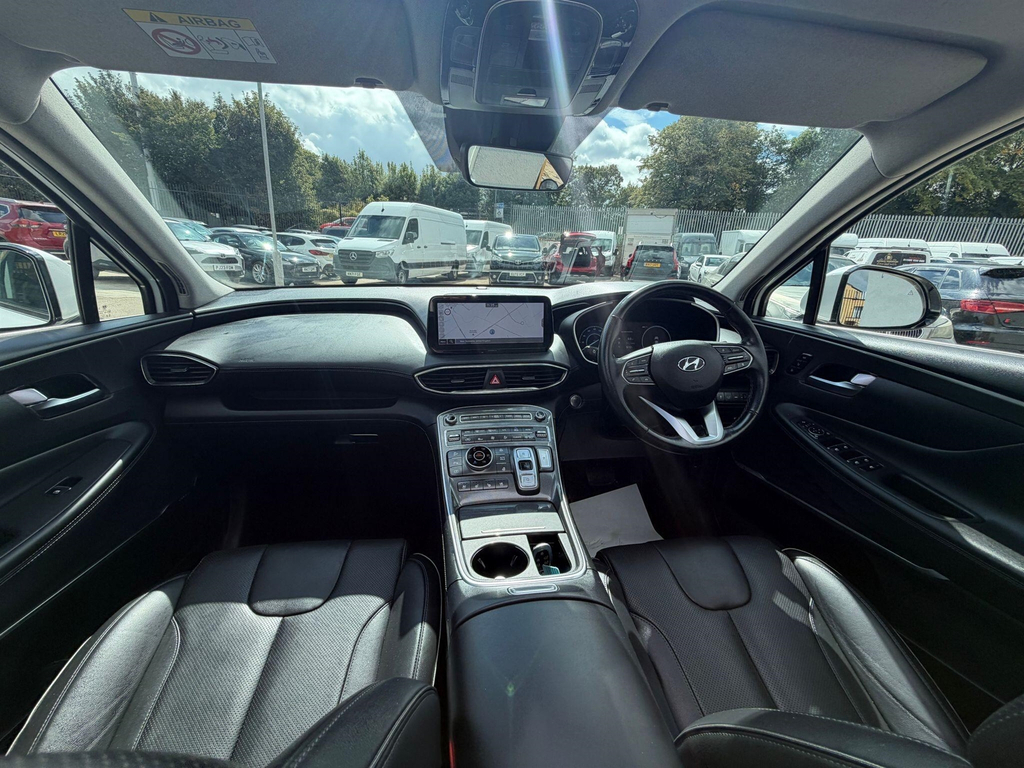 Hyundai Santa Fe Ultimate Black #30