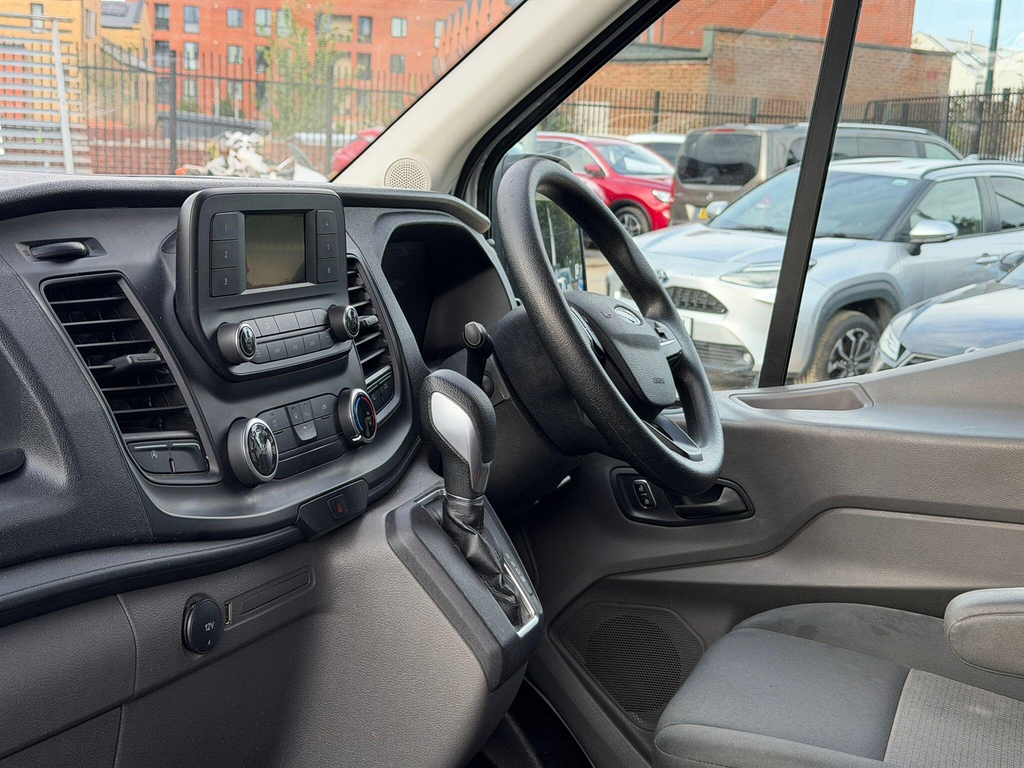 Ford Transit Custom Lwb L3 Luton White #27