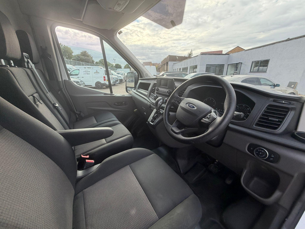 Ford Transit Custom Lwb L3 Luton White #28