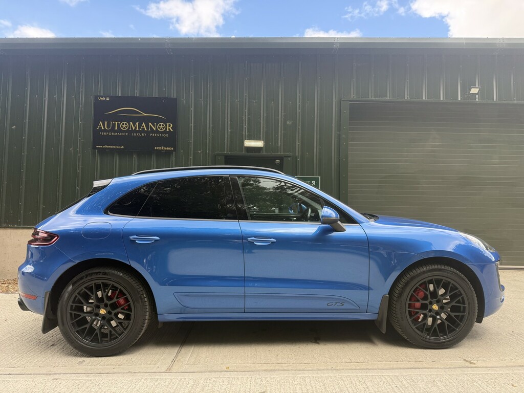 Porsche Macan 3.0 T V6 Gts Blue #2