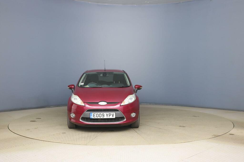 Ford Fiesta 1.4 Titanium E009YPV Red #2