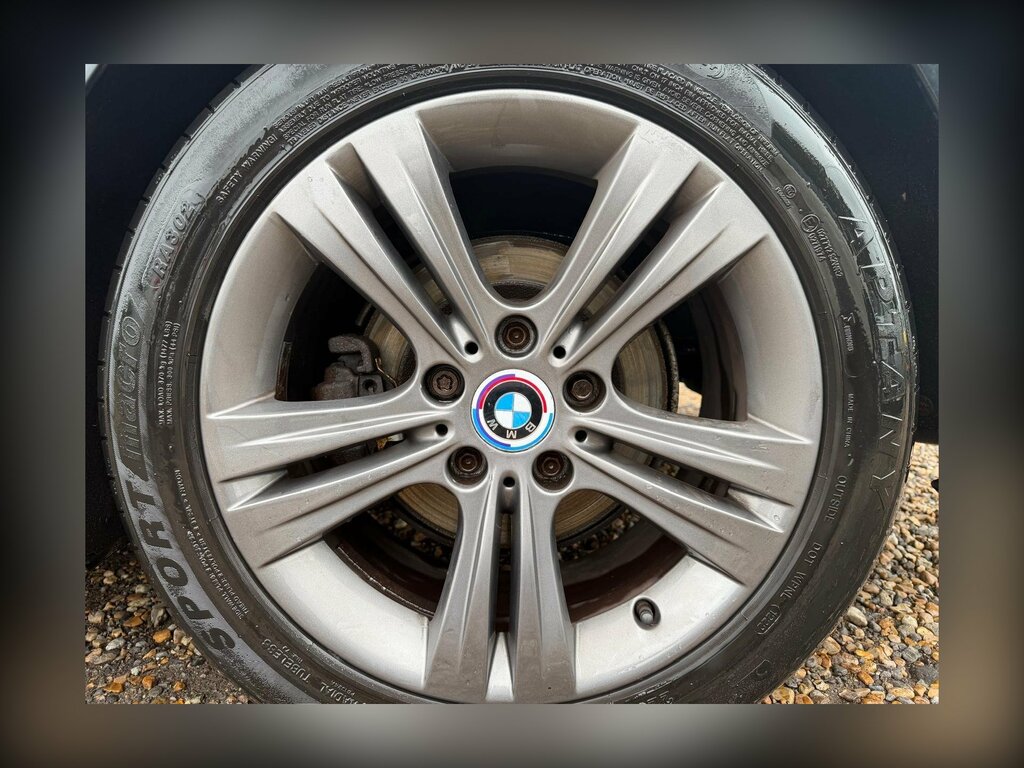 BMW 3 Series 2.0 320D Efficientdynamics Black #31