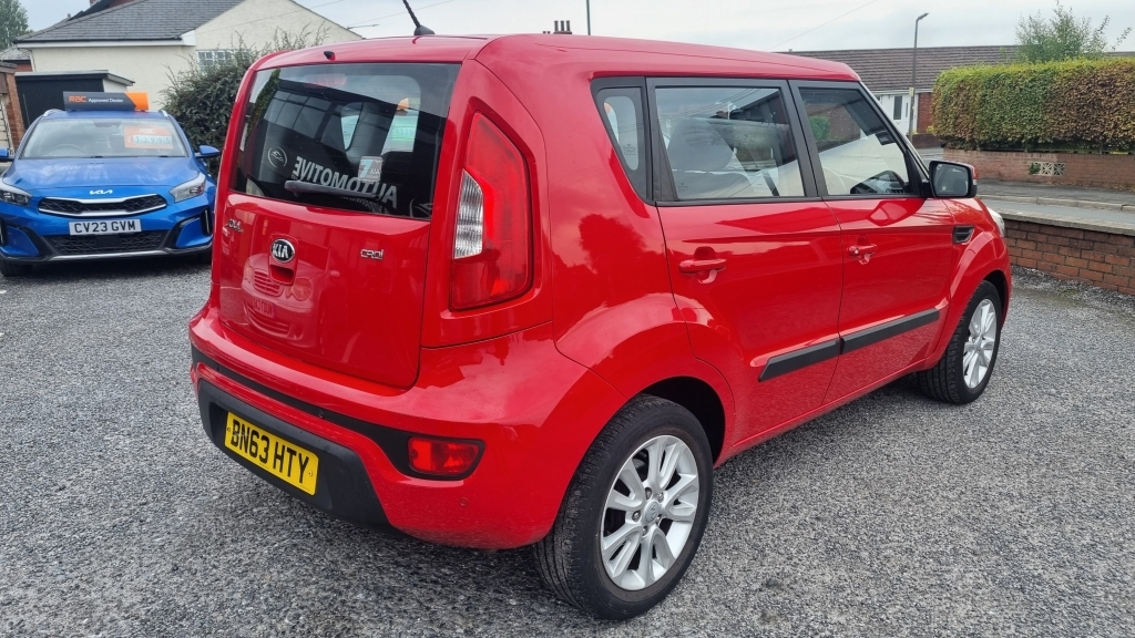 Kia Soul Quantum Silver #8