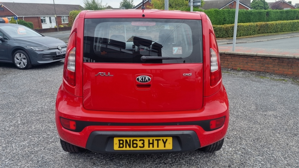 Kia Soul 1.6 2 Crdi Red #6