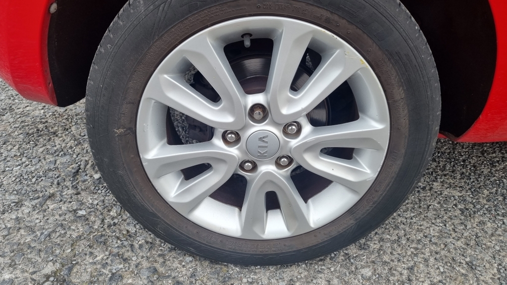 Kia Soul Quantum Silver #10