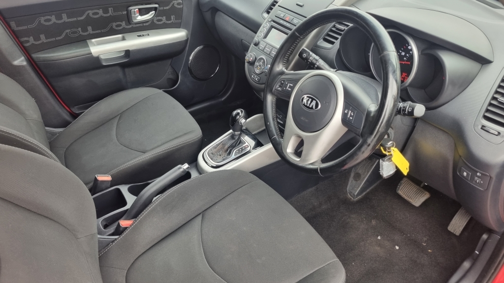 Kia Soul Quantum Silver #12