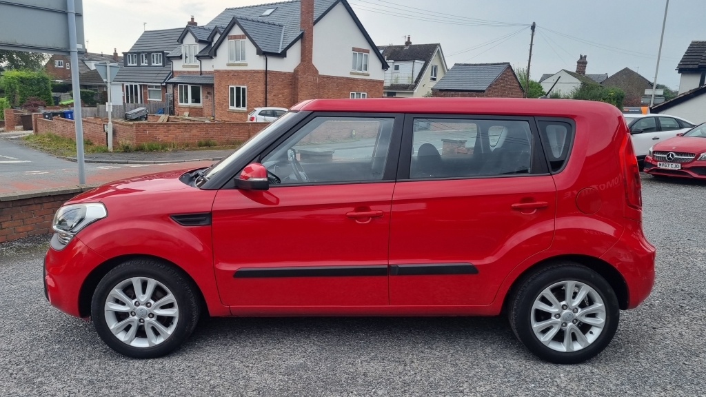 Kia Soul 1.6 2 Crdi Red #4