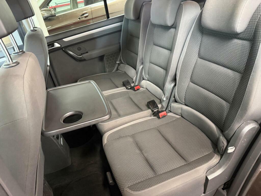 Volkswagen Touran Se Red #12