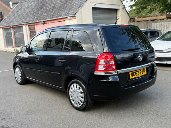 Vauxhall Zafira 1.6 16V Exclusiv Euro 5 WG63PZH  #6
