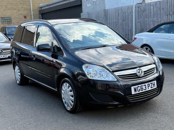 Vauxhall Zafira 1.6 16V Exclusiv Euro 5 WG63PZH  #3