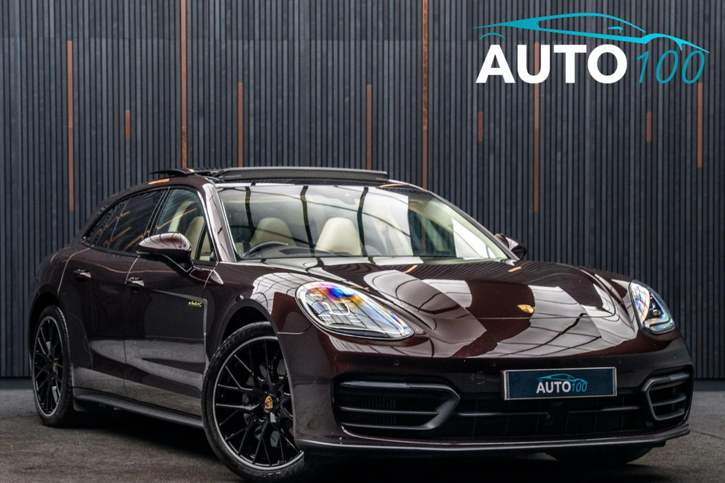 Porsche Panamera 2.9 V6 E-hybrid 17.9Kwh 4 Platinum Edition Sport T Red