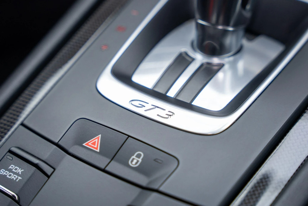 Porsche 911 Automatic Grey #32
