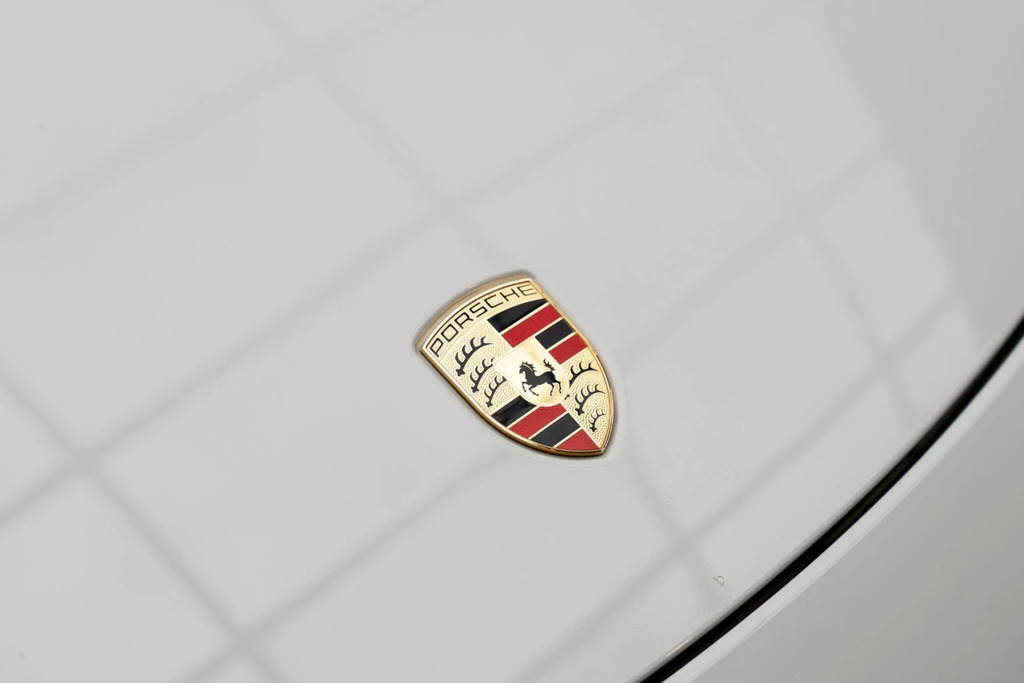 Porsche 718 Boxster 2L Null White #28