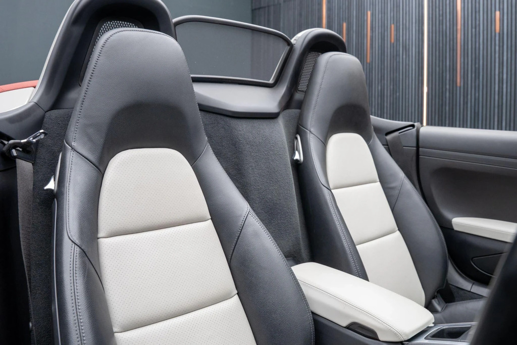 Porsche 718 Boxster 2L Null White #11