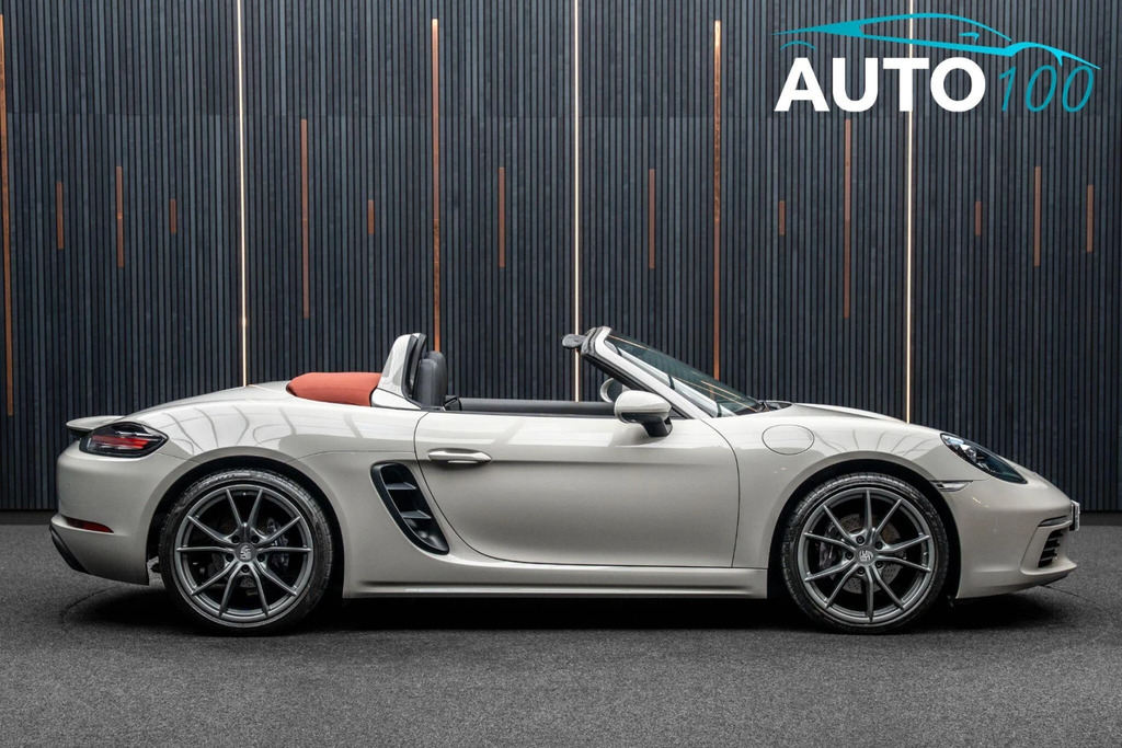 Porsche 718 Boxster 2L Null White #12