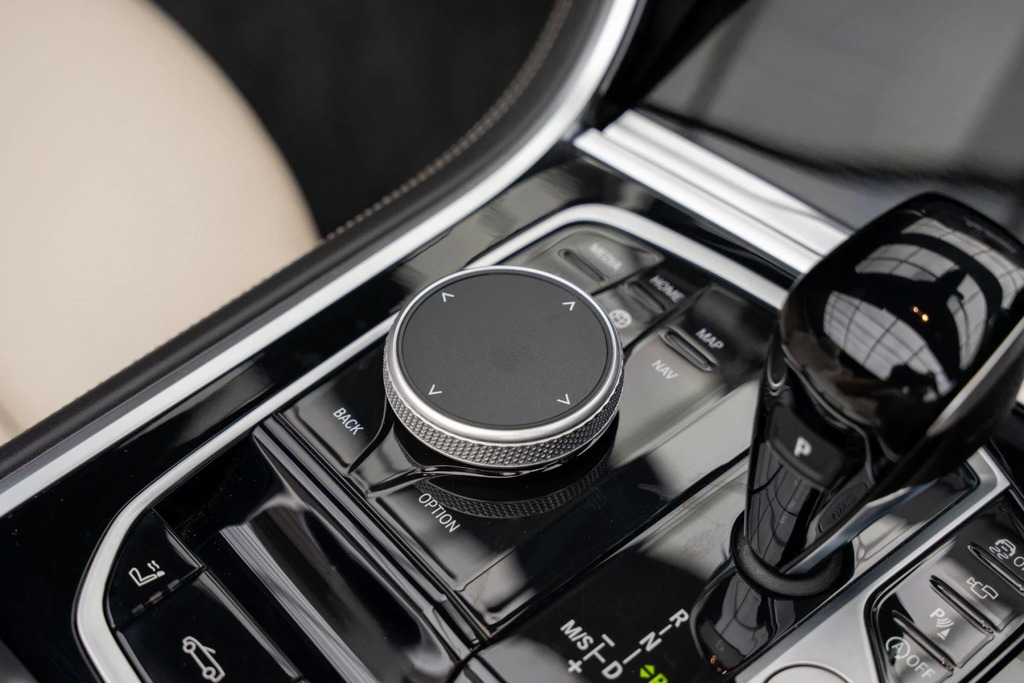 BMW 8 Series 840I Coupe Black #24