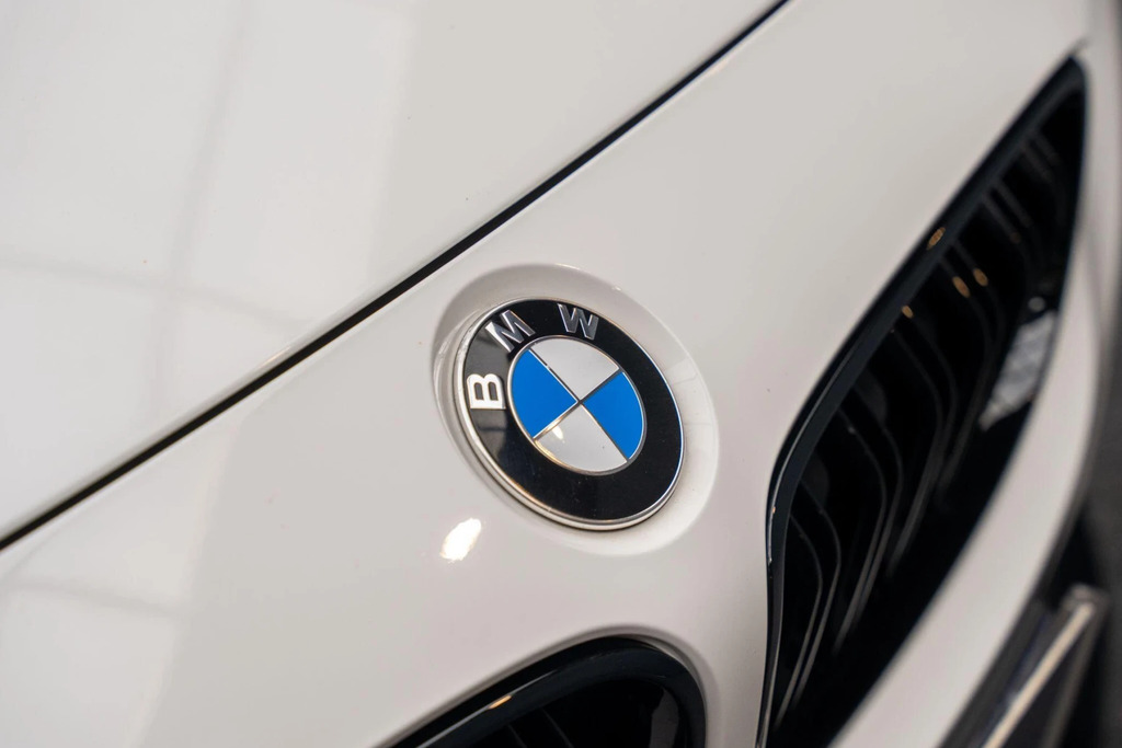BMW M4 3L Null White #38