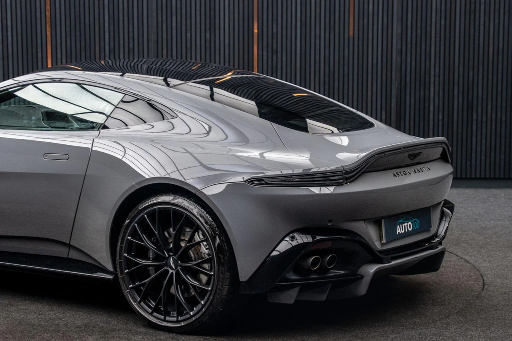 Aston Martin Vantage V8 Black #19