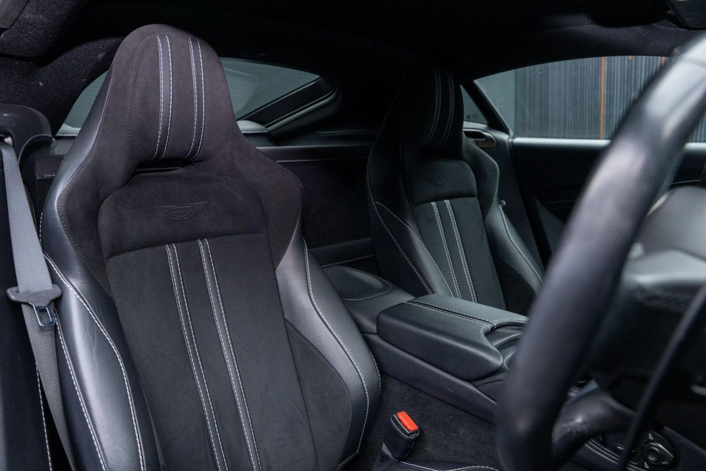 Aston Martin Vantage V8 Black #12