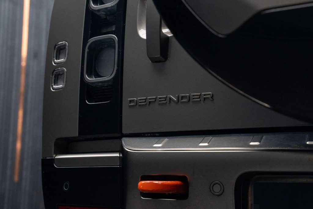 Land Rover Defender 90 Suv Grey #26