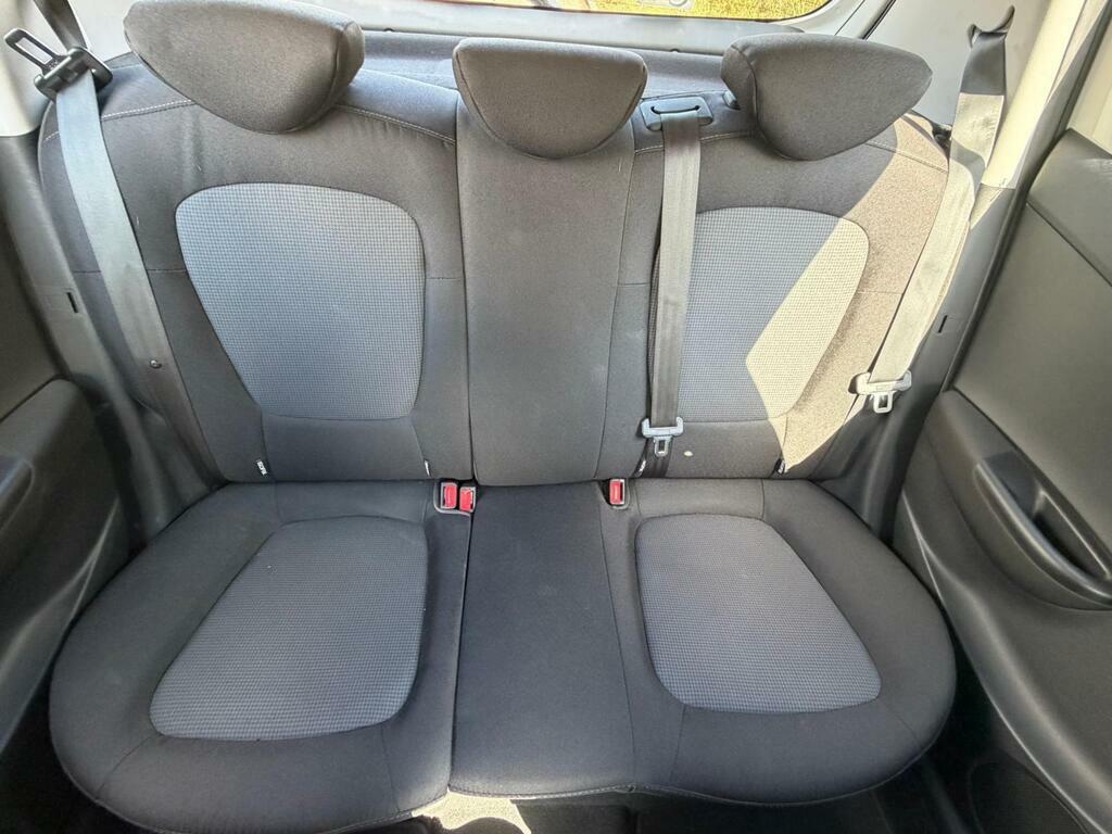 Hyundai I20 Active Red #17