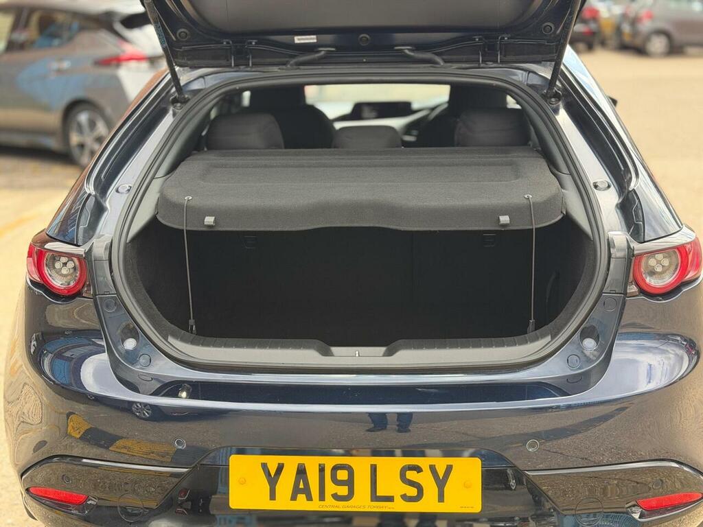 Mazda 3 Hatchback 2.0 Se-l Mhev Red #10
