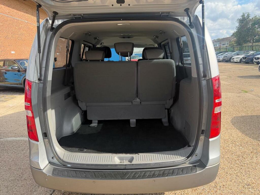 Hyundai I800 Mpv Silver #14