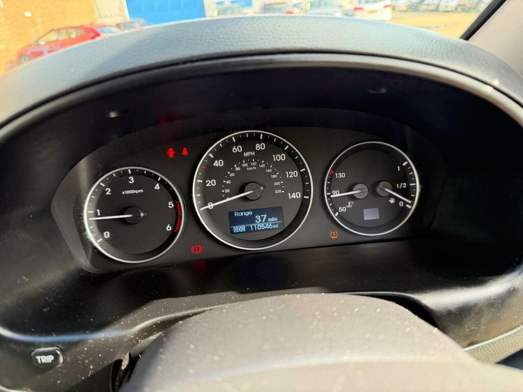 Hyundai I800 Mpv Silver #33