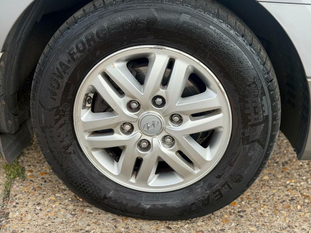 Hyundai I800 Mpv Silver #53