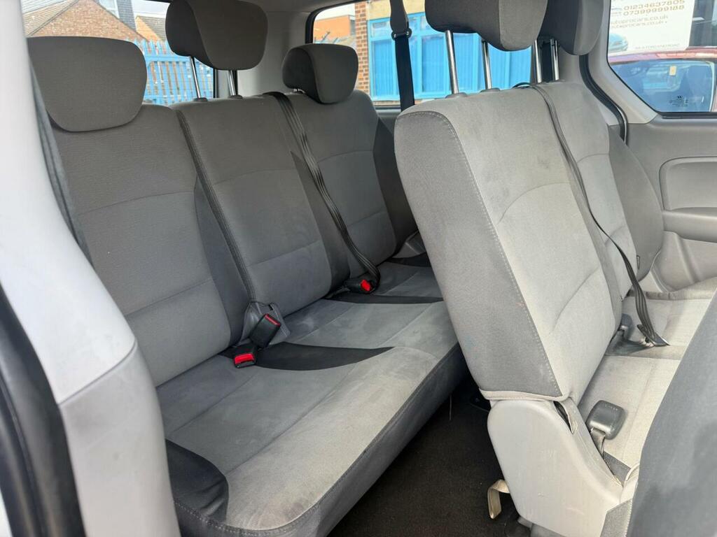 Hyundai I800 Mpv Silver #23