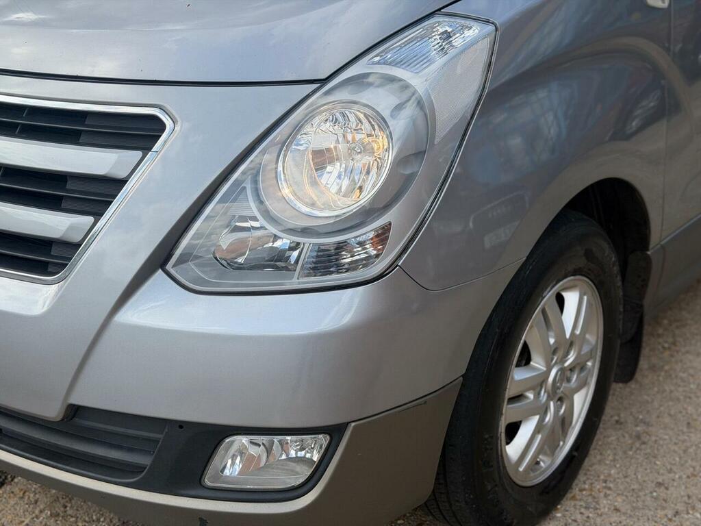 Hyundai I800 Mpv Silver #10