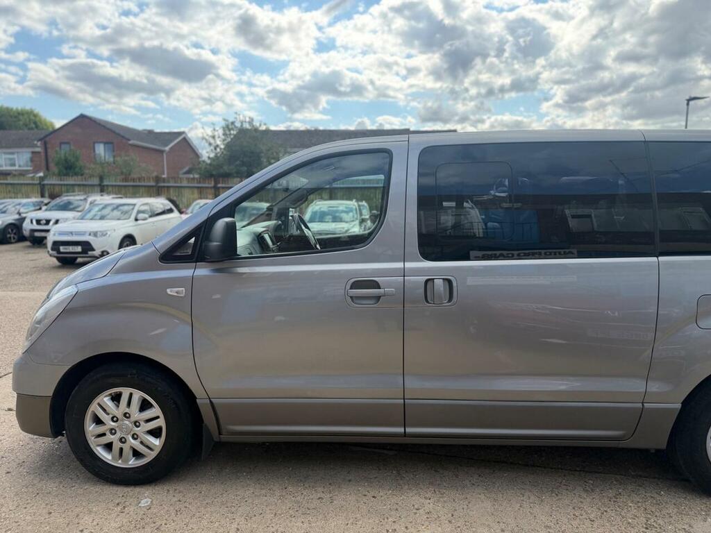 Hyundai I800 Mpv Silver #9