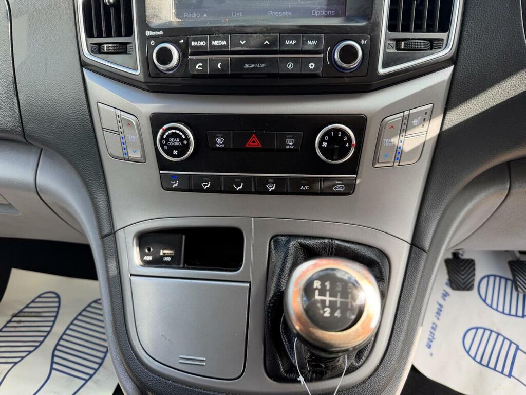 Hyundai I800 Mpv Silver #36