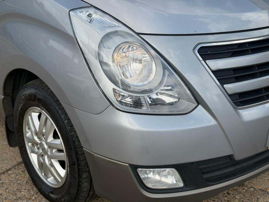 Hyundai I800 Mpv Silver #18