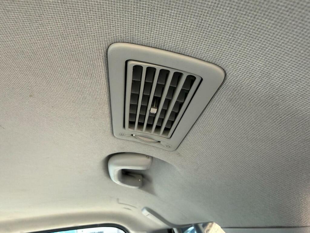 Hyundai I800 Mpv Silver #43