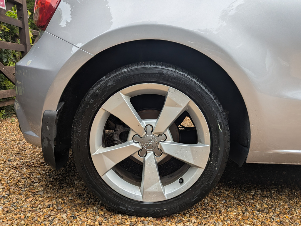 Audi A1 Hatchback Silver #13