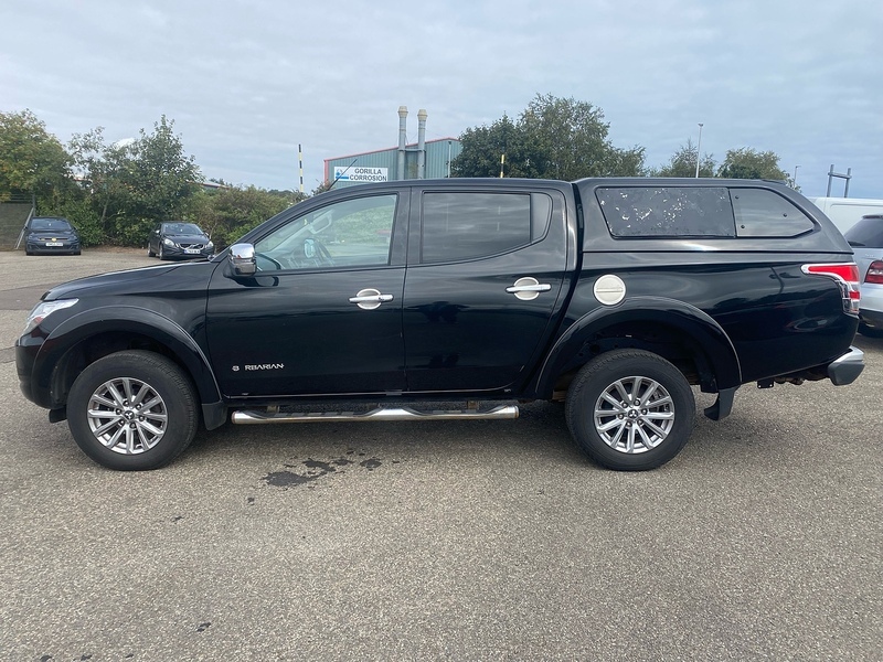 Mitsubishi L200 Di-d Dc Barbarian - 2016 66 WR66OBW Black #2