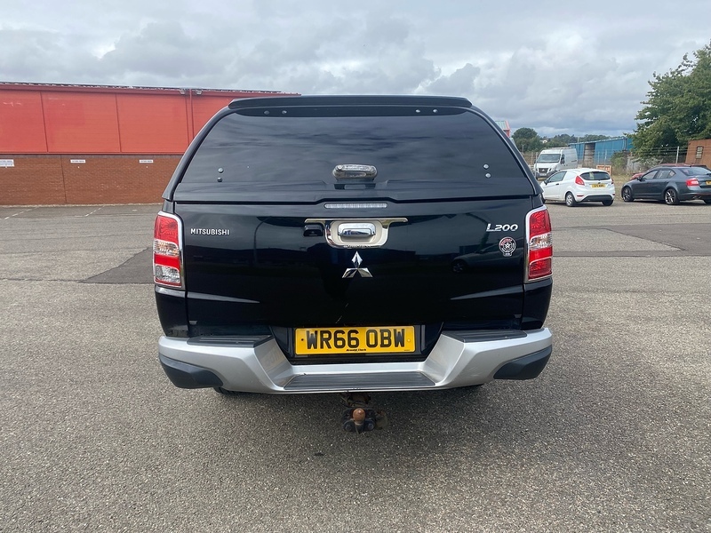 Mitsubishi L200 Di-d Dc Barbarian - 2016 66 WR66OBW Black #4