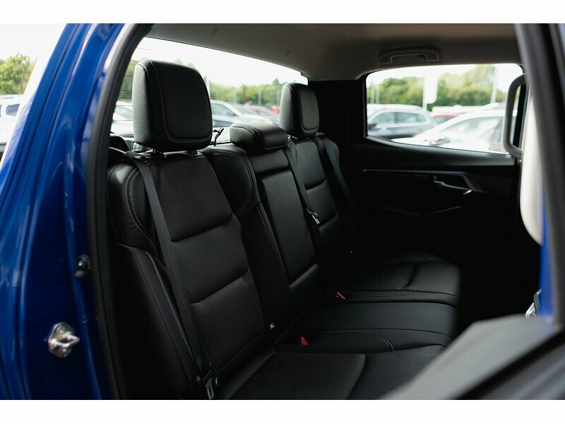 Isuzu D-Max D-max Dl20 Red #23