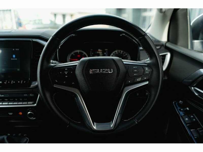 Isuzu D-Max D-max Dl20 Red #29