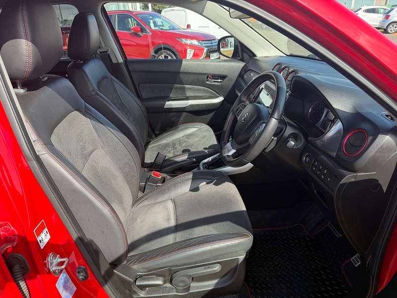 Suzuki Vitara Boosterjet S Red #2