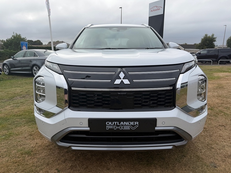 Mitsubishi Outlander Suv Grey #7
