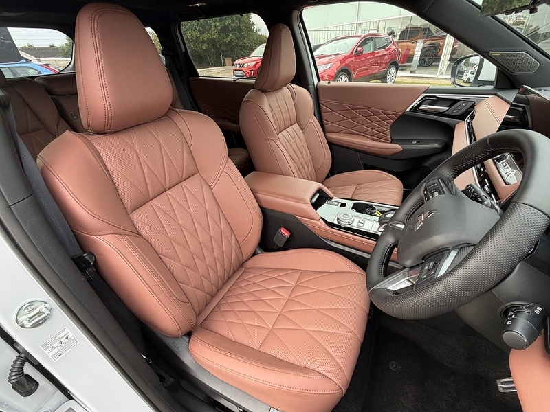 Mitsubishi Outlander Suv Grey #36