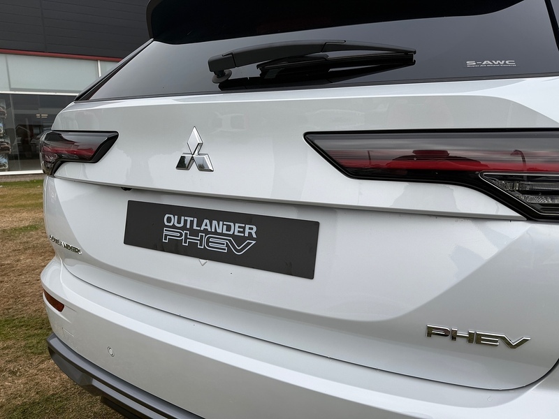 Mitsubishi Outlander Suv Grey #14